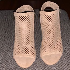 MIA taupe suede booties New without box